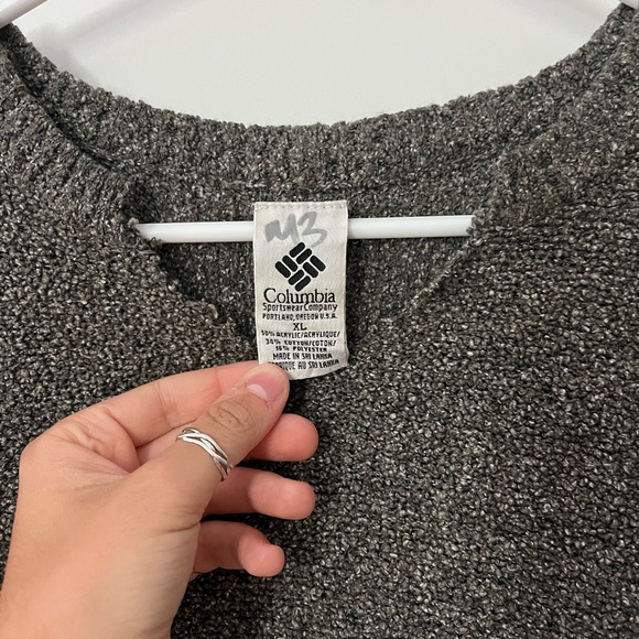 columbia pullover - Picture 2 of 2